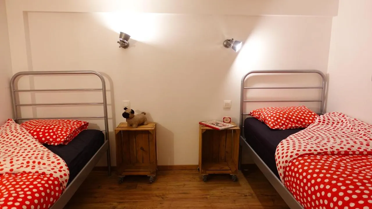 St Malo Intra-Muros Duplex 2 Chambres Wifi Haut Debit A 3 Min Des Plages سان مالو 0*, سان مالو فرنسا